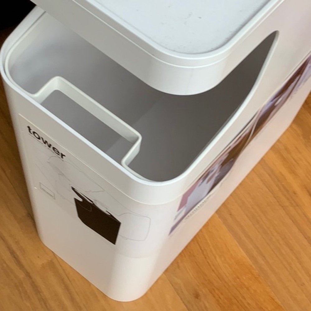 Yamazaki WHITE Trash Can 15 liters YAMAZAKI HOME Tower Side Table Trash Can